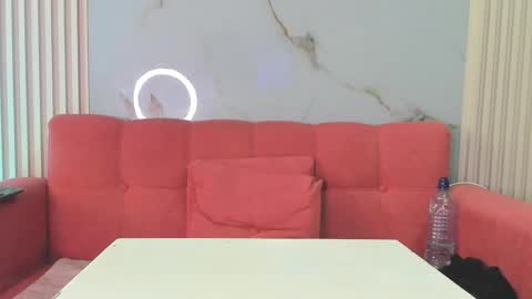    online show from March 15, 2:52 pm