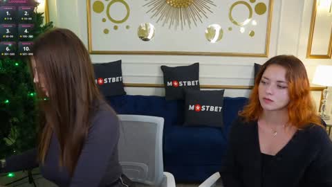 Diamonds Girls online show from December 7, 3:41 pm