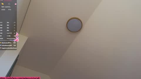 Vi. online show from April 23, 12:29 pm