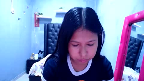 britanyx1 online show from May 25, 2:16 pm