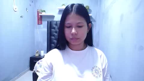 britanyx1 online show from May 19, 2:02 pm