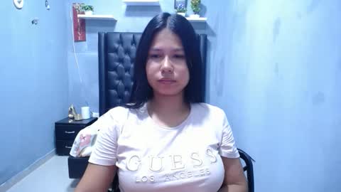britanyx1 online show from May 5, 4:54 pm