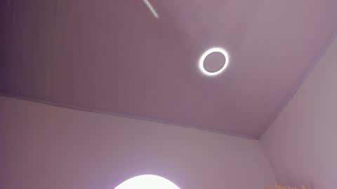 brithanyparker_ online show from May 6, 6:17 am