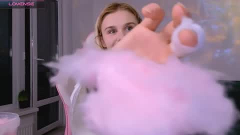 Britney online show from March 15, 2:46 am