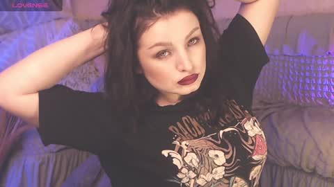 britneybarker online show from January 3, 2:32 am