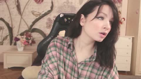 britneybarker online show from December 22, 2:15 am