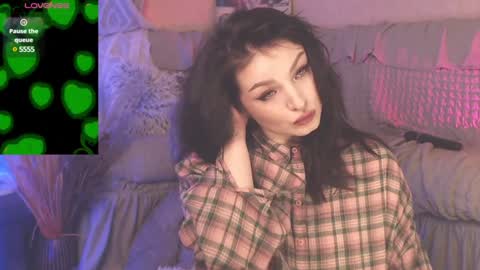 britneybarker online show from December 31, 2:51 am