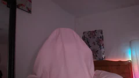 Britney online show from March 15, 11:23 am