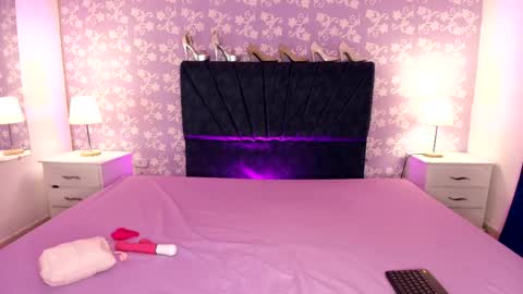 BritneySweet  online show from June 5, 7:42 pm