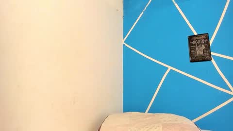 britny online show from February 15, 4:12 pm