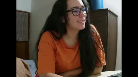 brittanycheeks1 online show from October 29, 11:07 pm