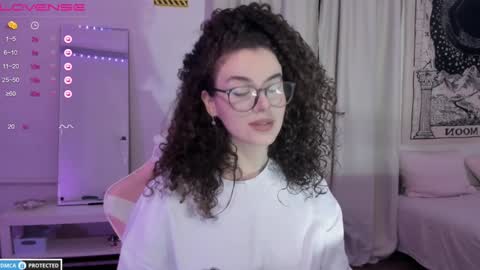 Brook  Help me collect 100 reactions  online show from December 19, 8:13 pm