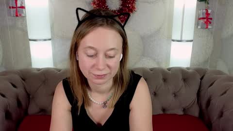 Brooke online show from December 19, 8:55 pm