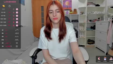 broosnica1 online show from June 21, 5:44 am