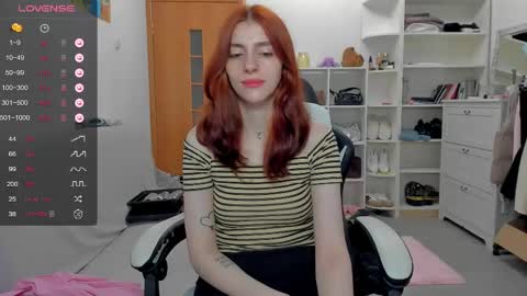 broosnica1 online show from May 20, 9:06 am