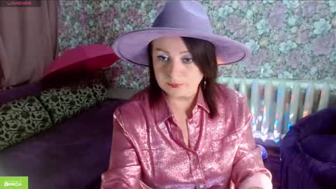 Julia online show from May 26, 8:19 pm