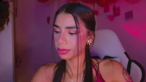 SARAH  online show from February 13, 6:59 am