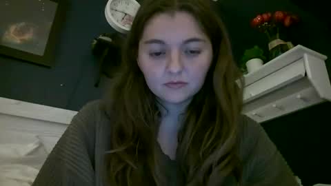 brunettebaby040 online show from October 13, 2:14 am