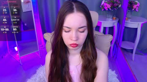 bubble_chlo3 online show from April 10, 6:30 am