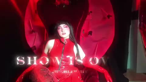 BubbleJereth online show from May 16, 6:51 pm