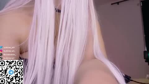 BubbleJereth online show from May 9, 7:49 pm