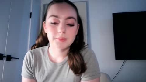 Dominique online show from January 28, 9:19 pm