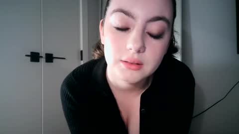 Dominique online show from January 20, 11:21 pm