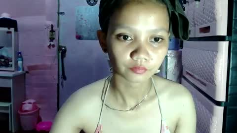 Snapshot of bunny_flower18 chatting on December 27, 11:06 am bunny_flower18 online show from December 27, 11:06 am