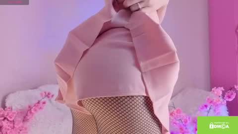 Kira online show from May 1, 1:47 pm