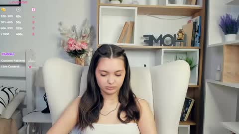 Aria online show from May 3, 10:18 am