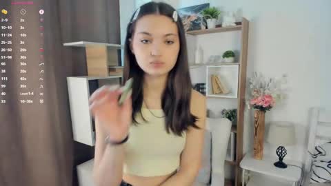 Aria online show from May 16, 8:06 am