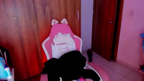 Isa online show from February 4, 12:46 am