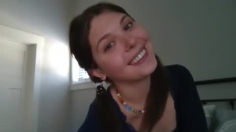 Snapshot of bunnyabigail chatting on February 25, 7:16 pm Abigail Grace online show from February 25, 7:16 pm