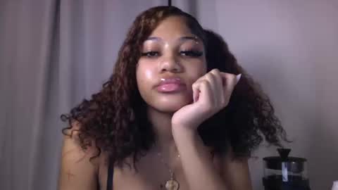 bunnybarbi3 online show from October 17, 2:37 am