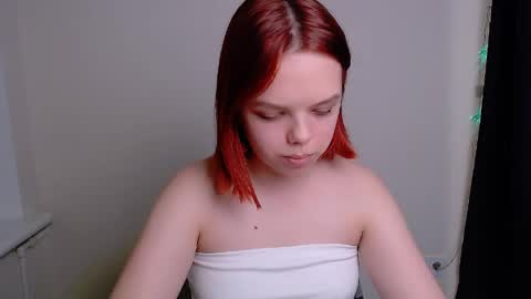 Ariel online show from May 25, 8:52 pm