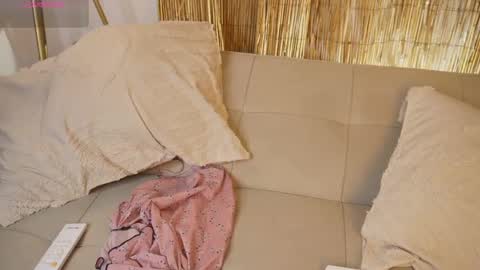  30 Off online show from May 11, 12:40 pm