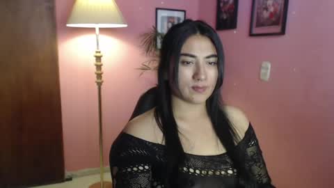 bunnyEmilyR0s33 online show from May 21, 3:21 pm