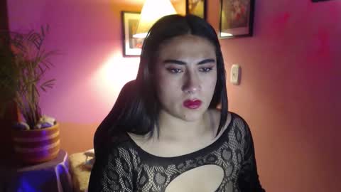 bunnyEmilyR0s33 online show from December 23, 7:45 am