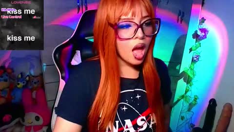 bunnylilith_ online show from November 6, 2:39 am