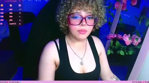 bunnylilith_ online show from May 26, 3:06 am