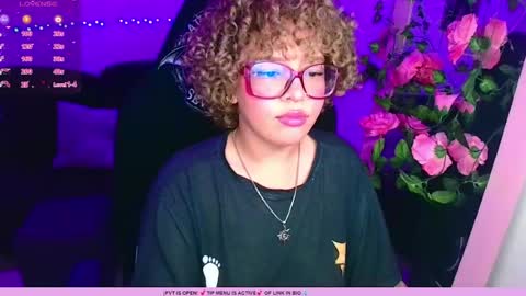 bunnylilith_ online show from May 24, 2:54 am