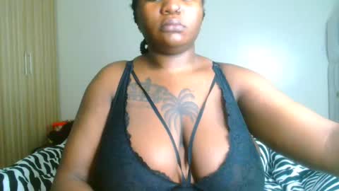 busty_mellons69 online show from May 8, 11:06 pm
