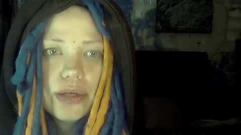 butytoy online show from December 6, 11:02 pm