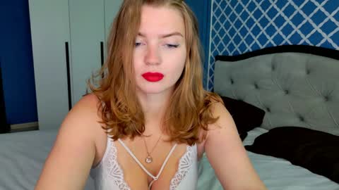 buusty_redhead online show from May 26, 8:24 am