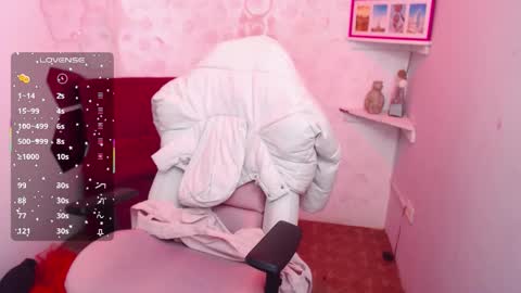 Cailee  online show from October 22, 9:20 pm