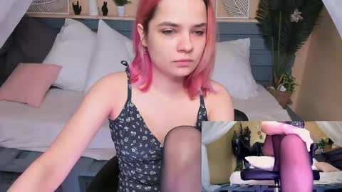 Gina online show from May 22, 10:57 am