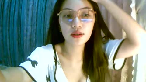 Snapshot of calla_freya chatting on September 24, 5:06 am Freya online show from September 24, 5:06 am