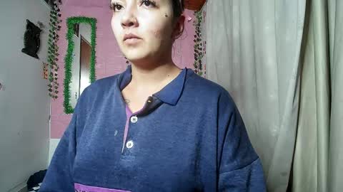 paula online show from May 17, 4:55 am