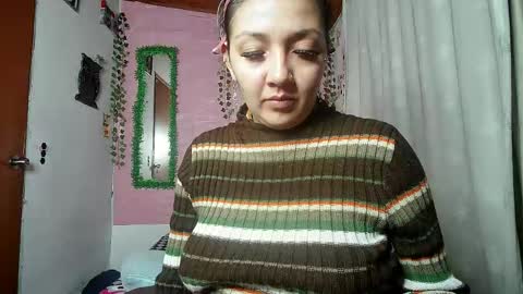 paula online show from May 25, 4:44 am