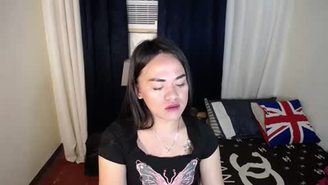 Snapshot of callme_mama chatting on January 14, 7:00 pm Althea online show from January 14, 7:00 pm